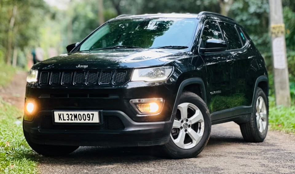JEEP COMPASS 2017 LAST MODEL