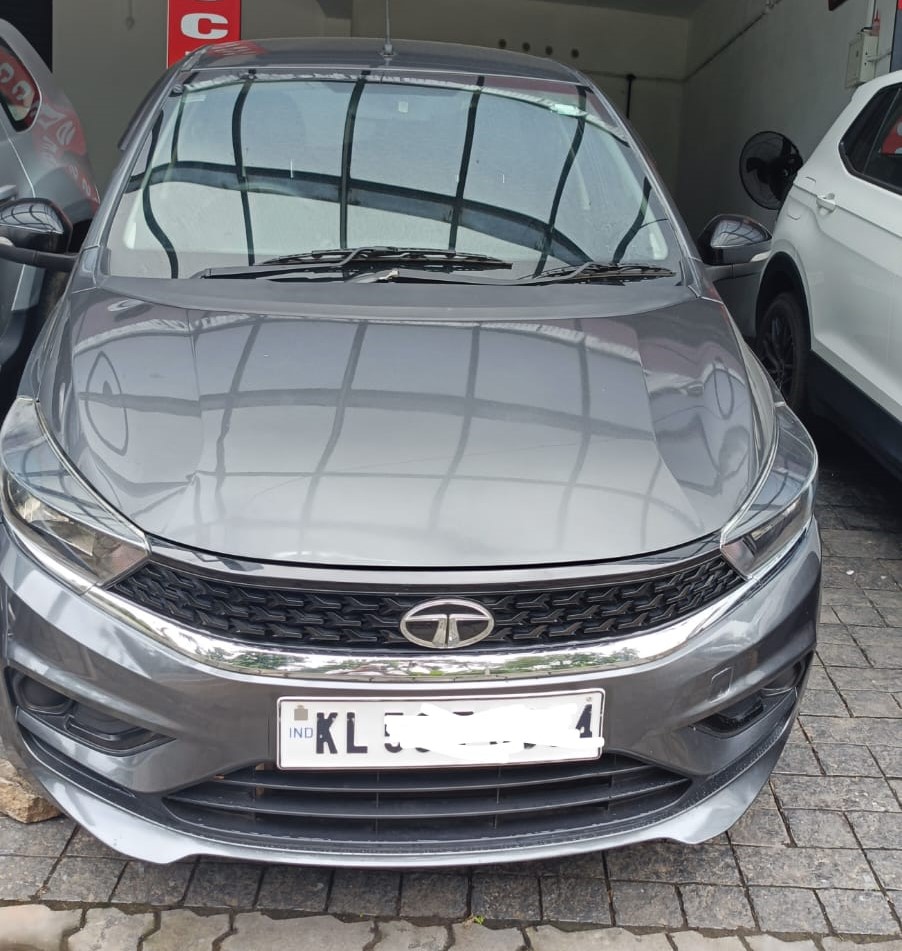 2022 Tata Tiago Rxt