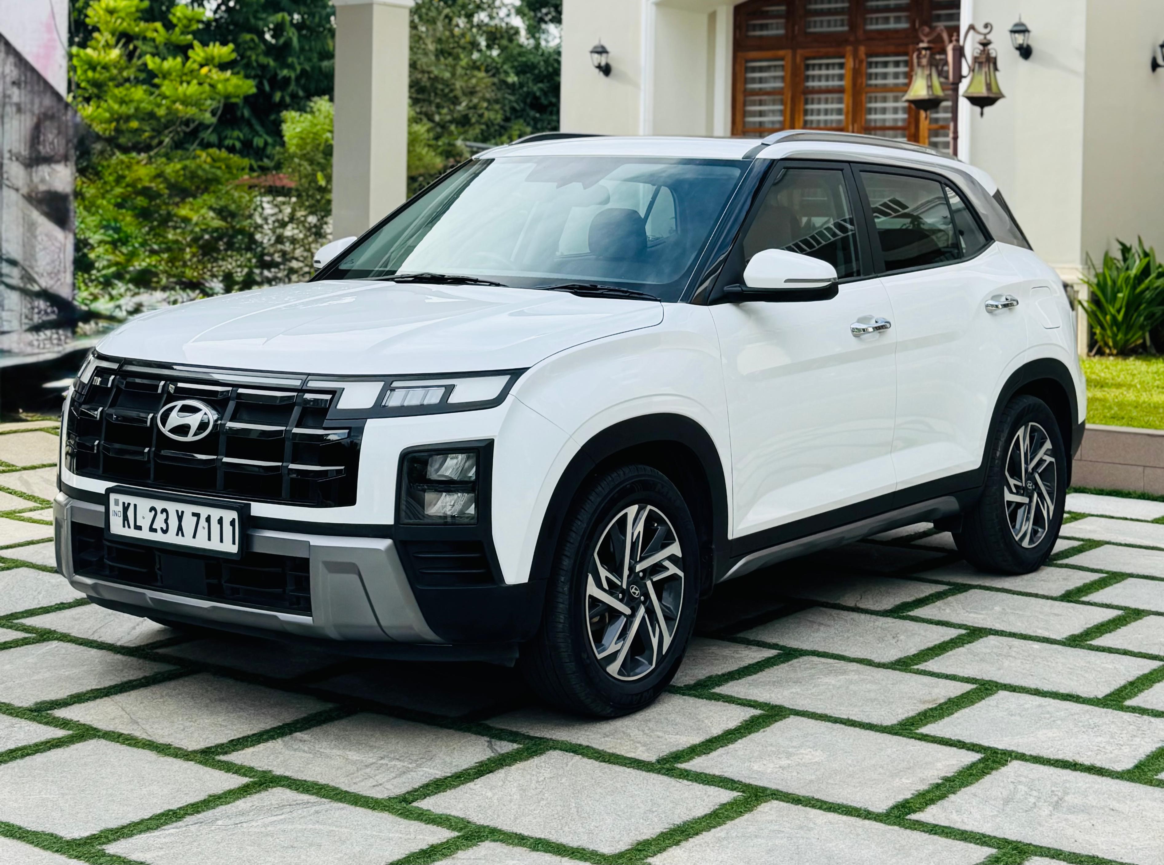 Hyundai 2024 MODEL DEC CRETA SX TECH DIESEL MANUAL